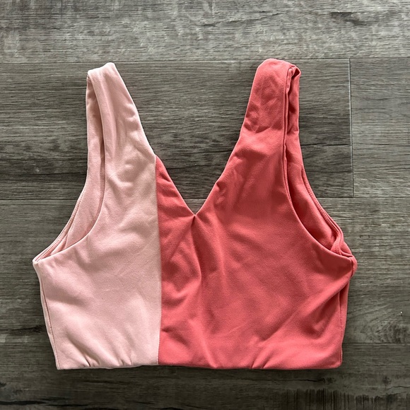 Gymshark bra XS - Picture 2 of 2